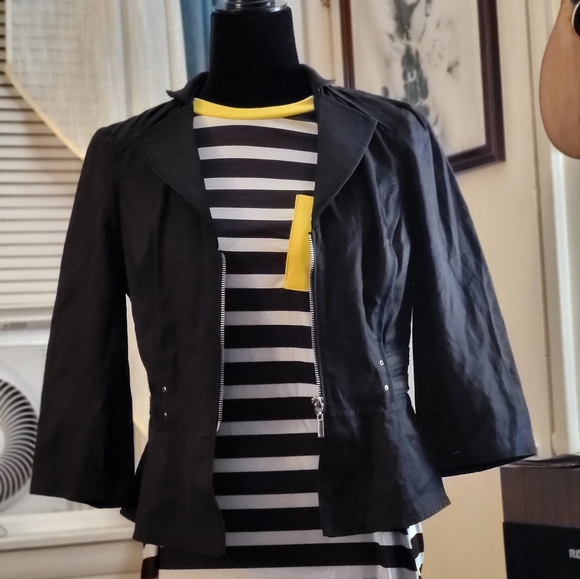 Black White & Pop of Yellow Striped Dress w/ Bonus WHBM Jacket! - Picture 4 of 10